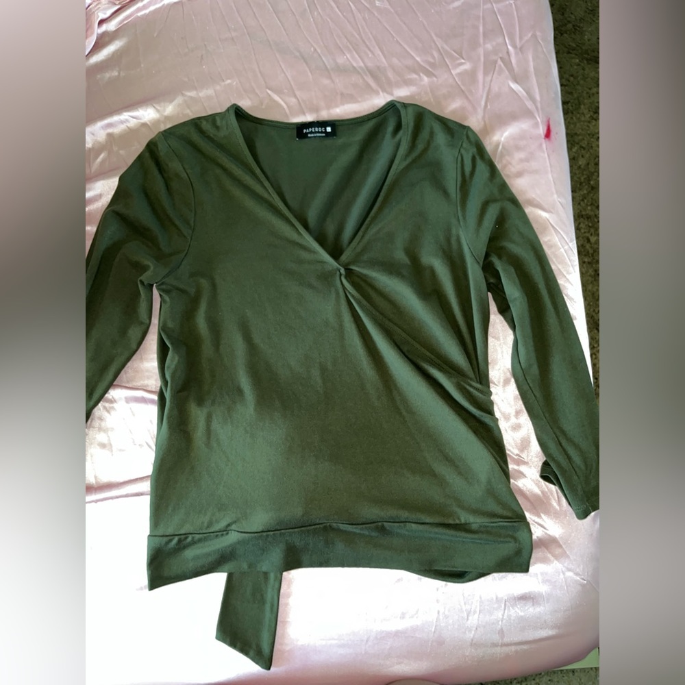 Green long sleeve cross shirt